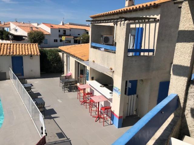 Hotel Le Bleu Marine Saintes-Maries-de-la-Mer Bagian luar foto