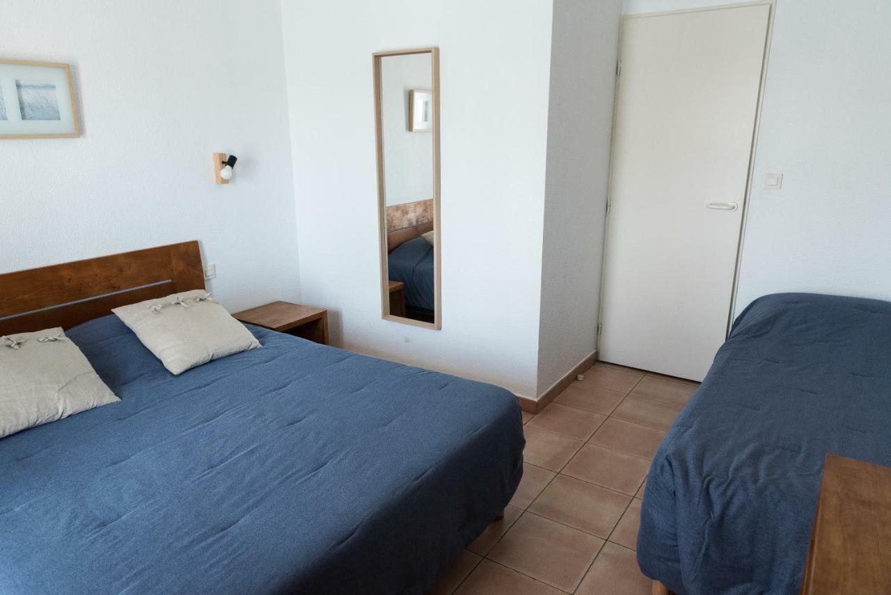 Hotel Le Bleu Marine Saintes-Maries-de-la-Mer Bagian luar foto